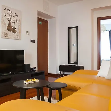 Celebration Apartment *